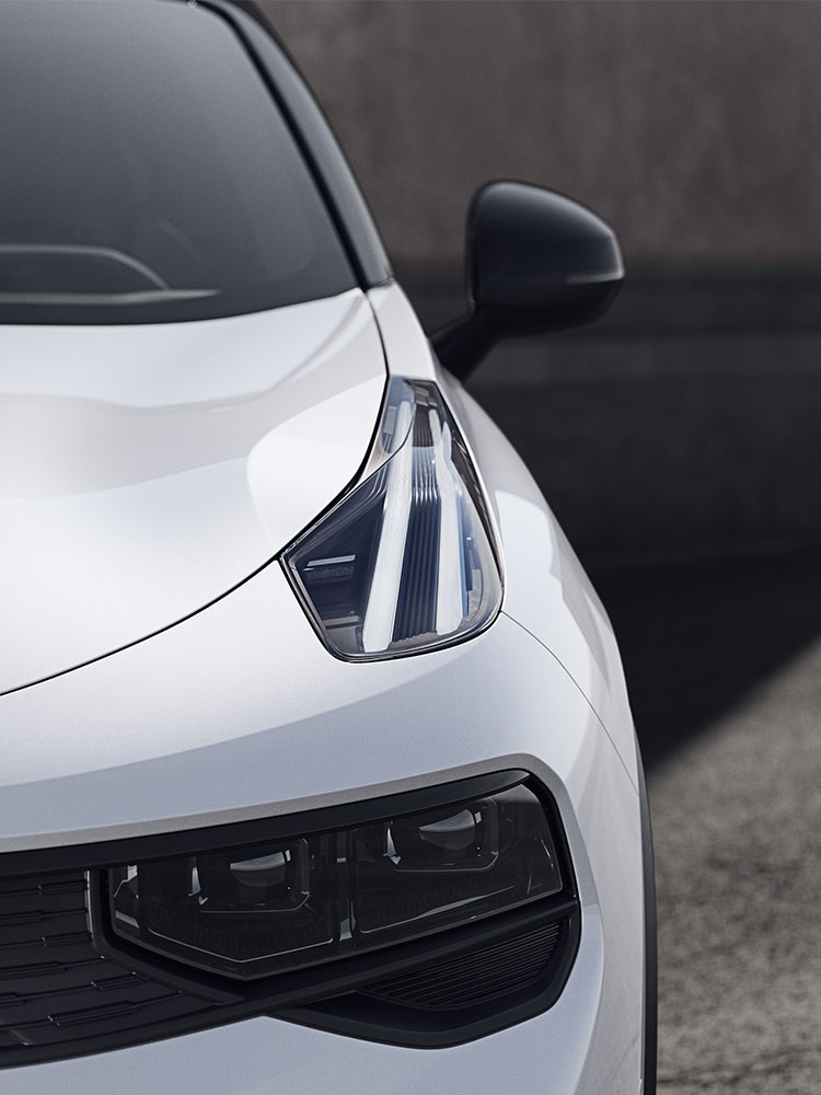 015_a3_lamp_front_straight_HIGH_CRYSTALWHITE