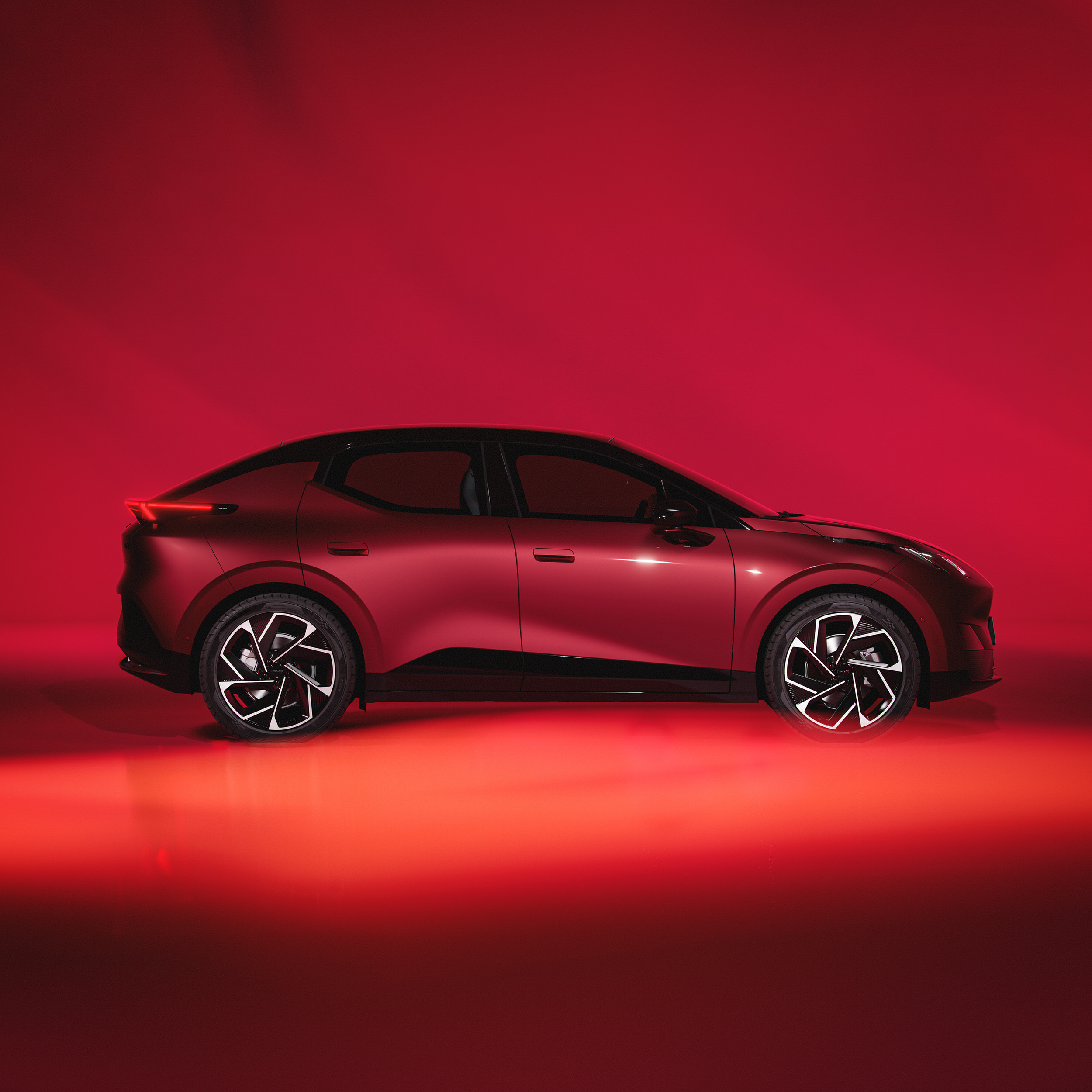 LYNKCO 02 Exterior 02 Hires 38a65a